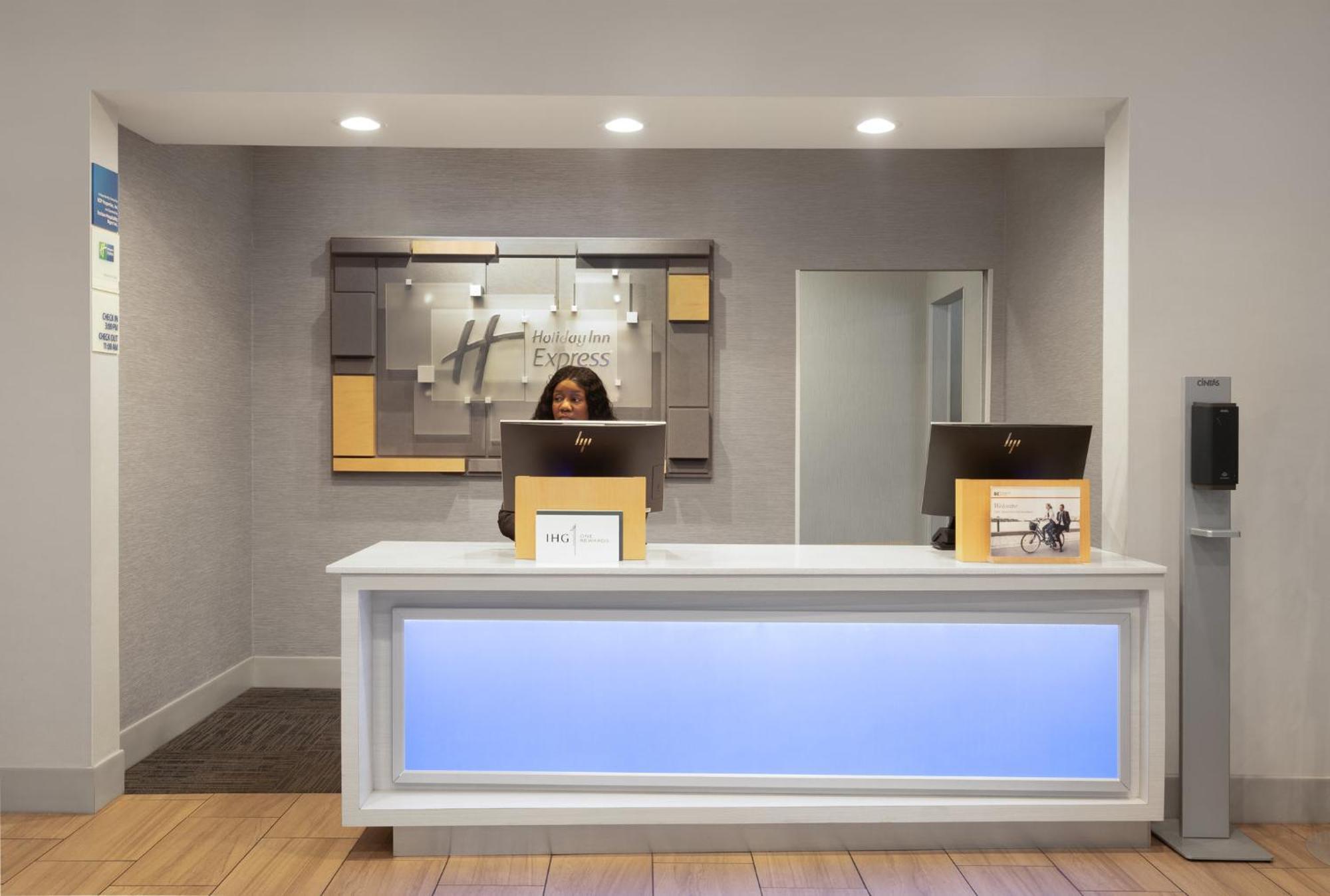 Holiday Inn Express Hotel & Suites Kennesaw Northwest - Acworth By Ihg Exterior photo