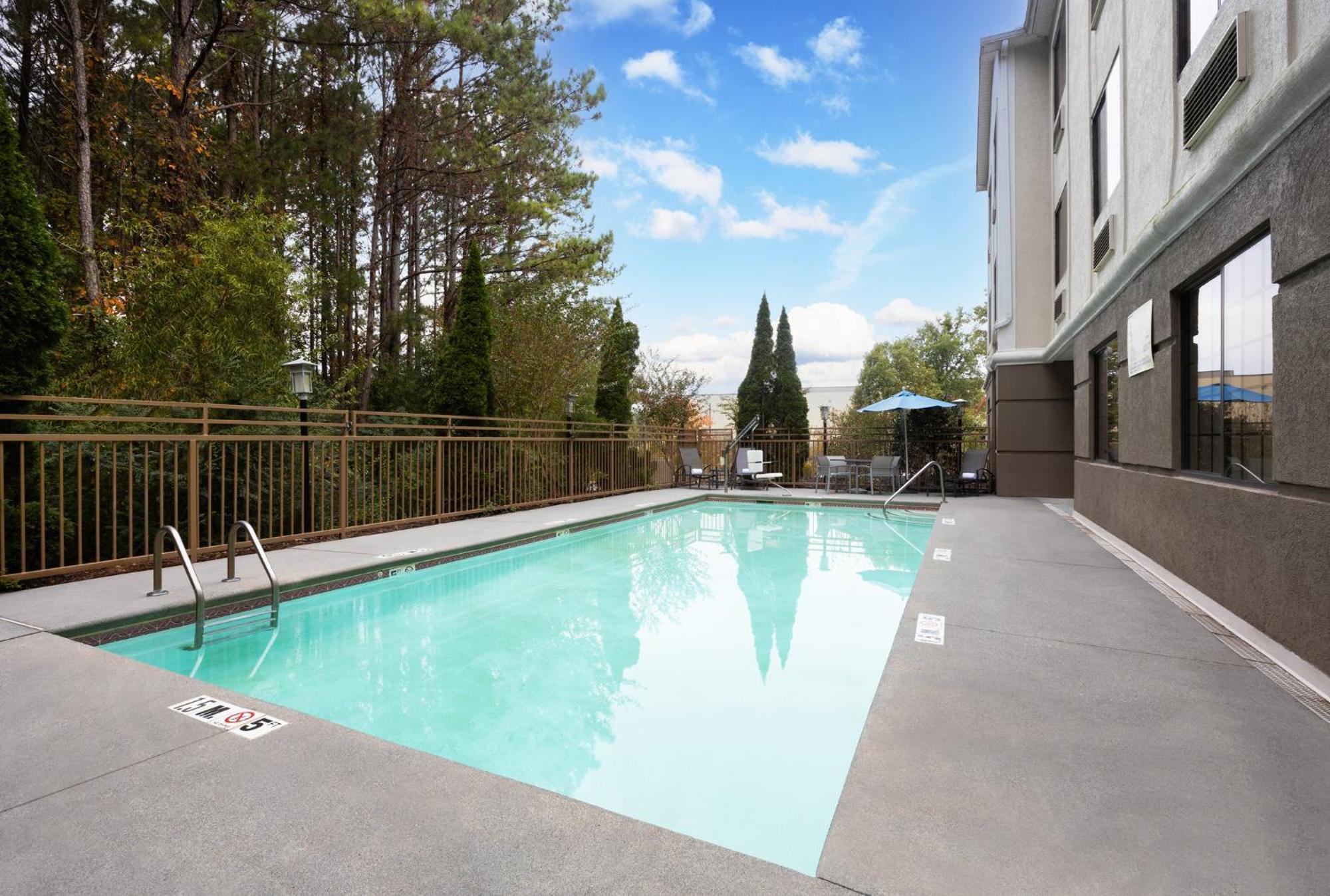 Holiday Inn Express Hotel & Suites Kennesaw Northwest - Acworth By Ihg Exterior photo