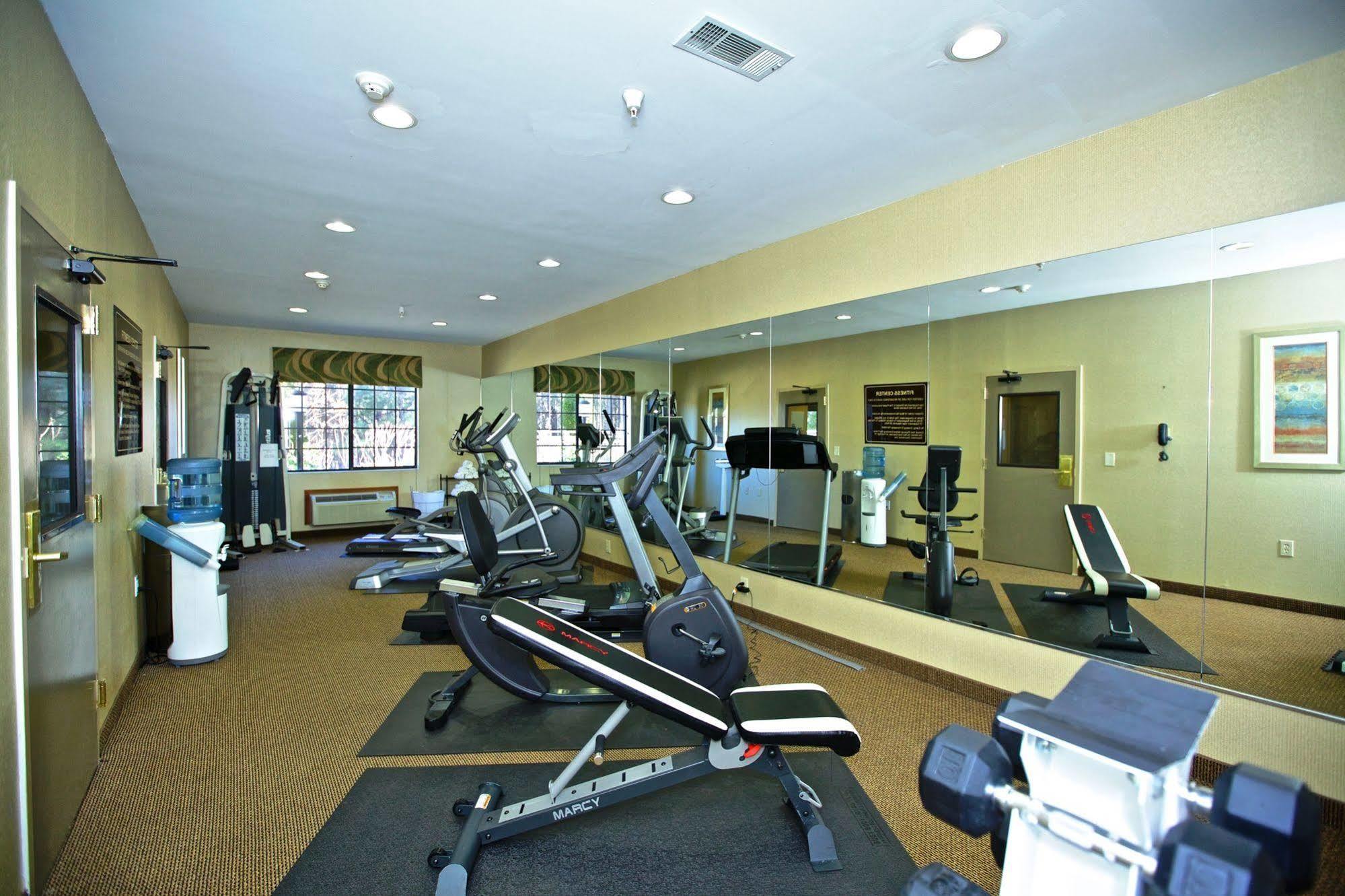 Holiday Inn Express Hotel & Suites Kennesaw Northwest - Acworth By Ihg Exterior photo