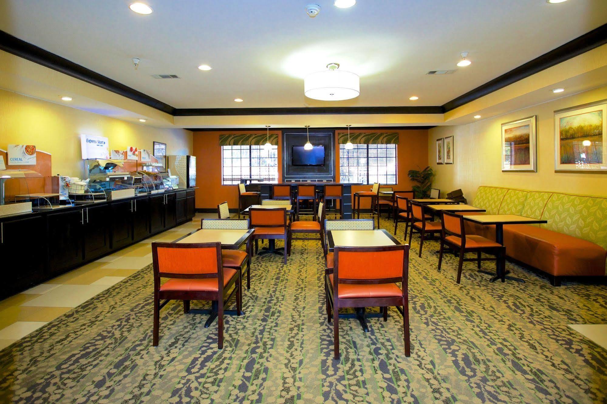 Holiday Inn Express Hotel & Suites Kennesaw Northwest - Acworth By Ihg Exterior photo